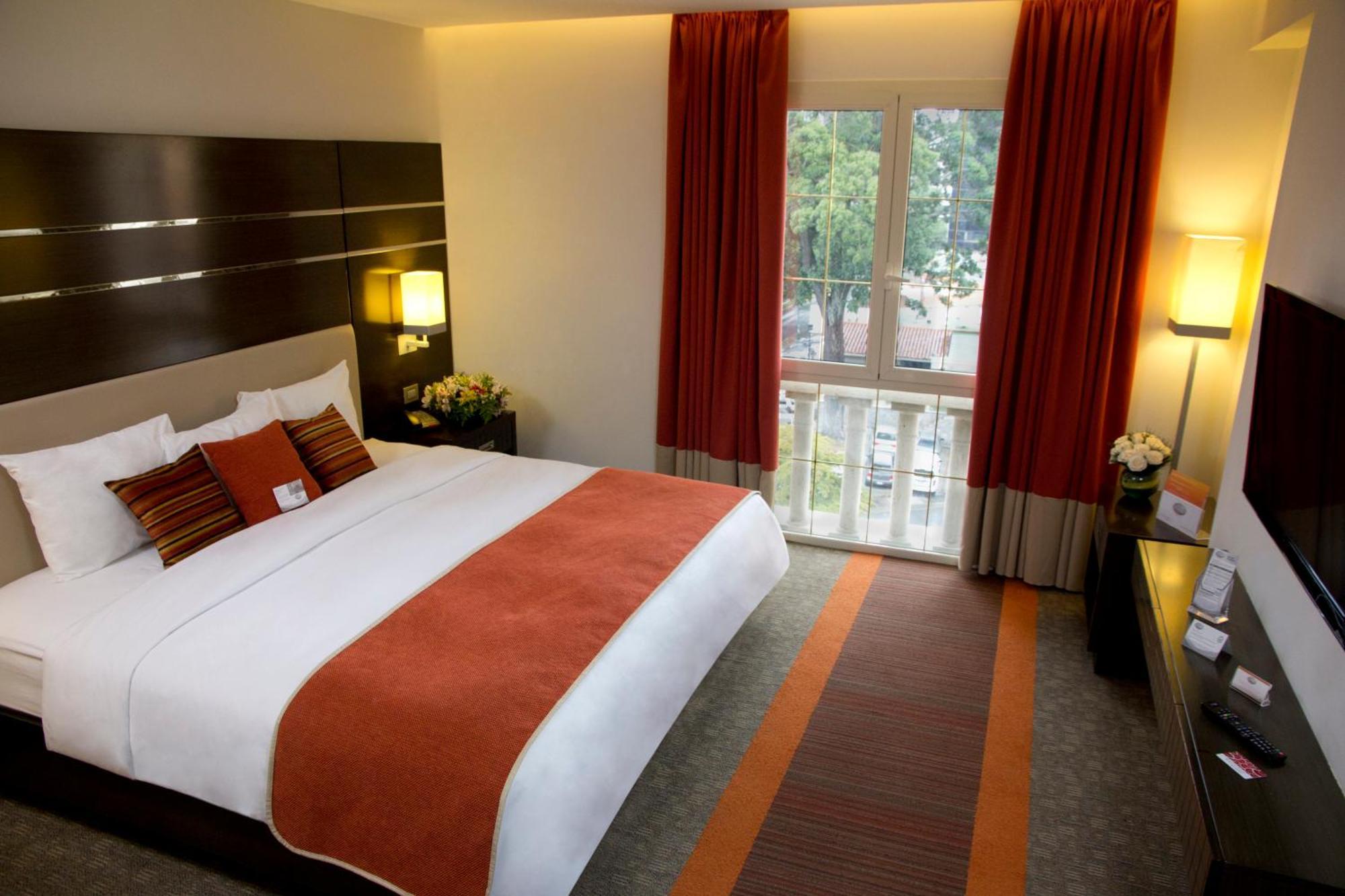 Hotel Altamira Village Caracas Esterno foto