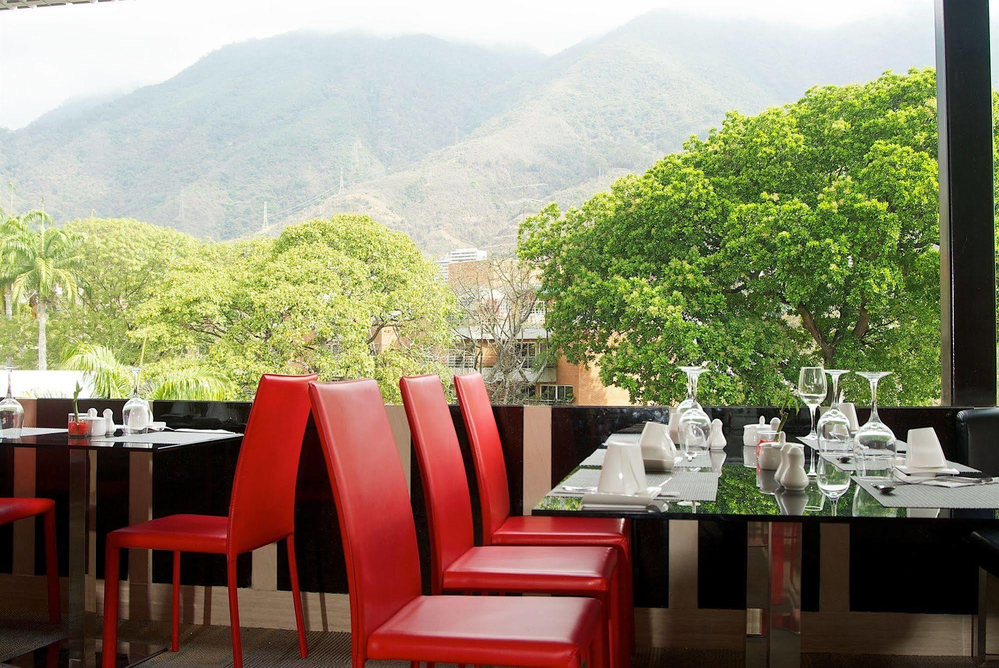 Hotel Altamira Village Caracas Esterno foto